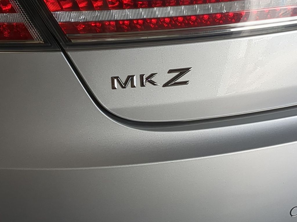 Thumbnail: 2017 Lincoln MKZ - 24