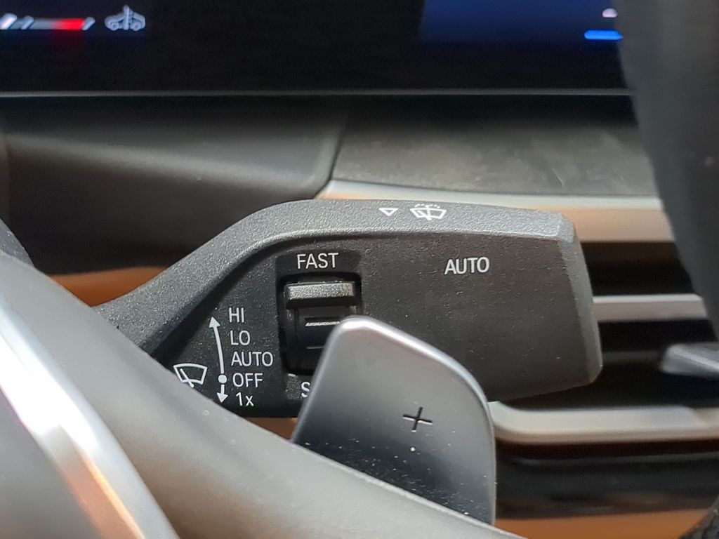 Thumbnail: 2024 BMW 3 Series - 41