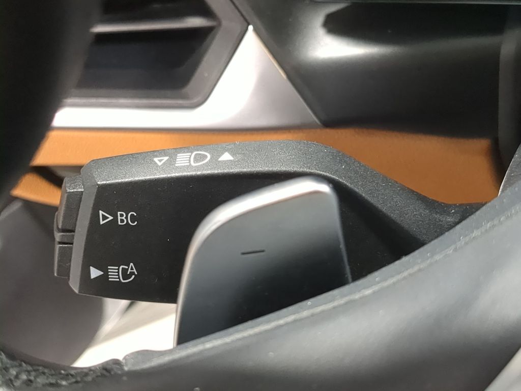 Thumbnail: 2024 BMW 3 Series - 42