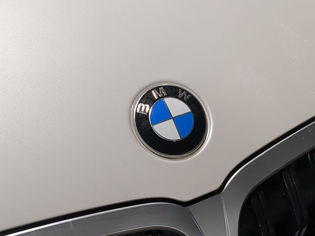 Thumbnail: 2024 BMW 3 Series - 7