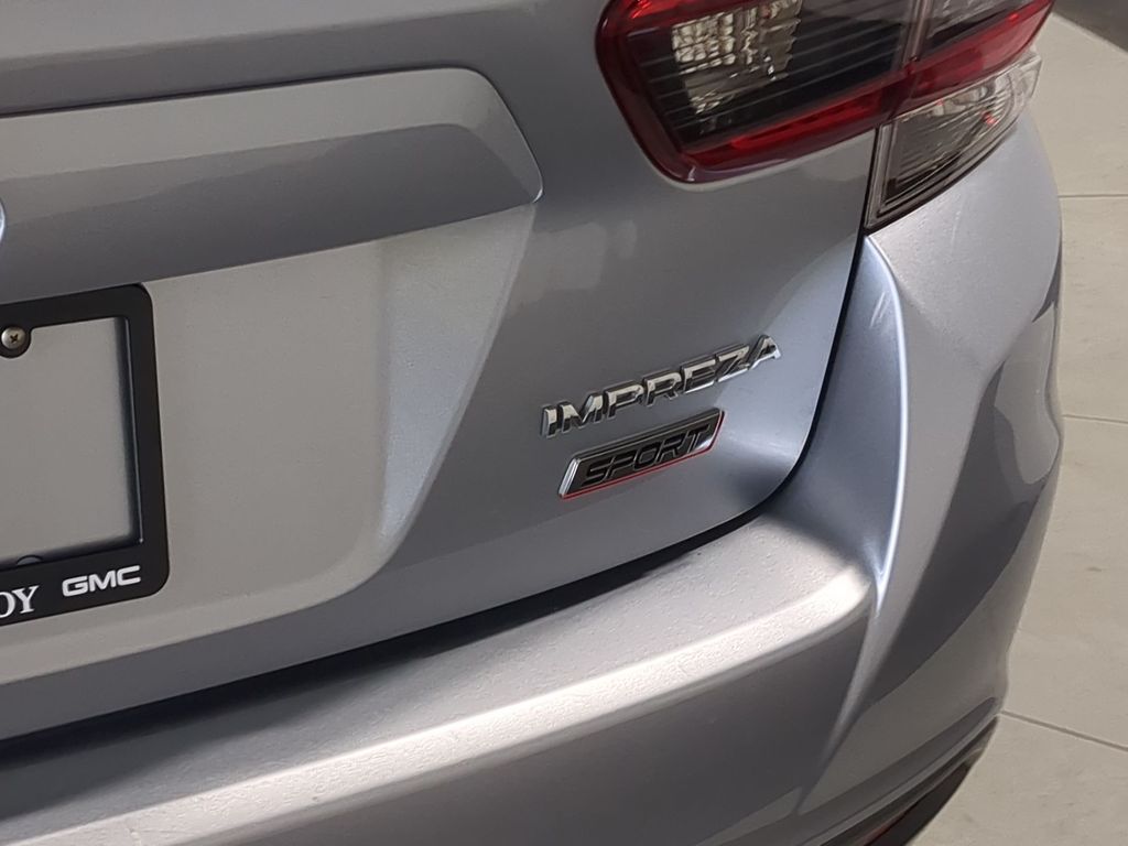 Thumbnail: 2022 Subaru Impreza - 25