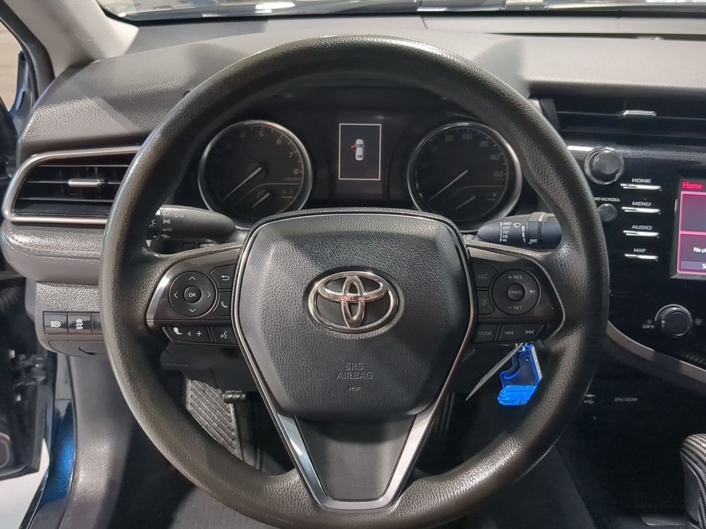 Thumbnail: 2019 Toyota Camry - 13