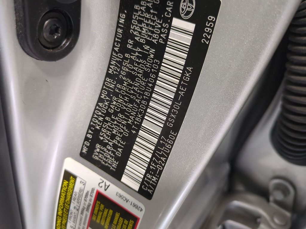 Thumbnail: 2011 Toyota Avalon - 19