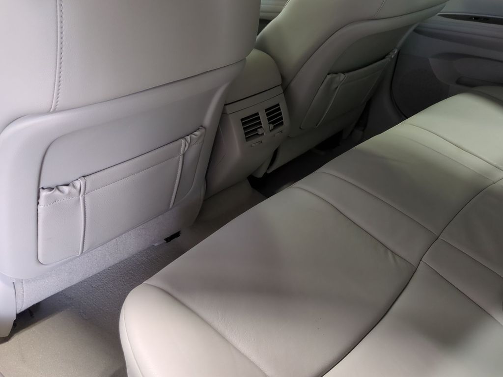 Thumbnail: 2011 Toyota Avalon - 12