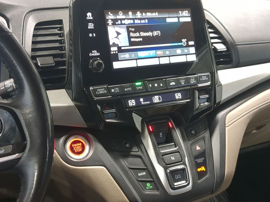 Thumbnail: 2019 Honda Odyssey - 13