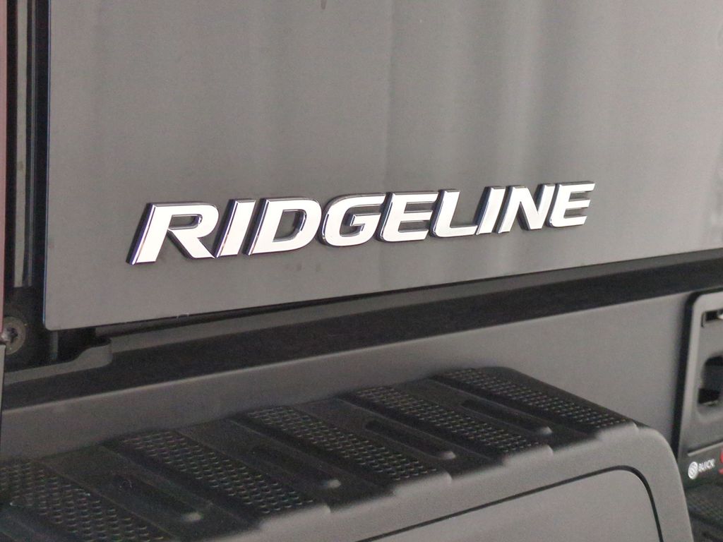 Thumbnail: 2021 Honda Ridgeline - 24