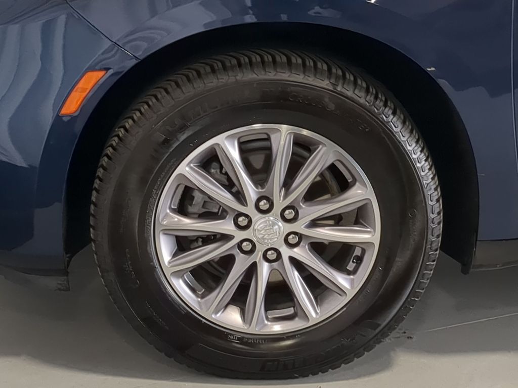 Thumbnail: 2022 Buick Enclave - 8