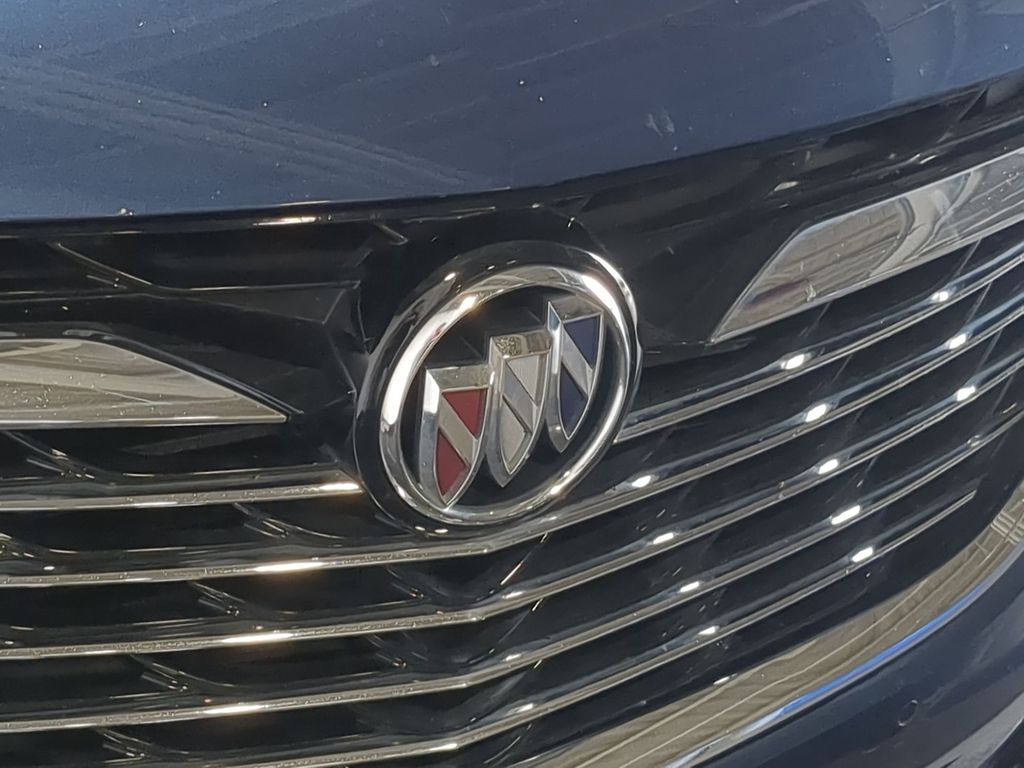 Thumbnail: 2022 Buick Enclave - 7
