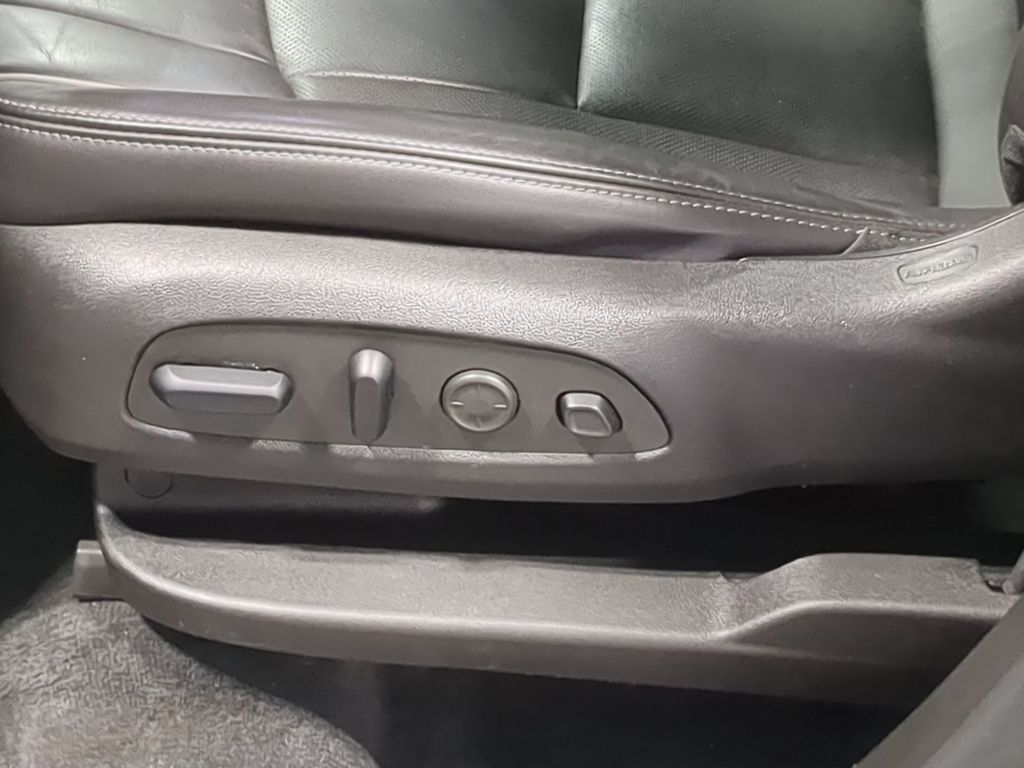 Thumbnail: 2021 Buick Enclave - 26