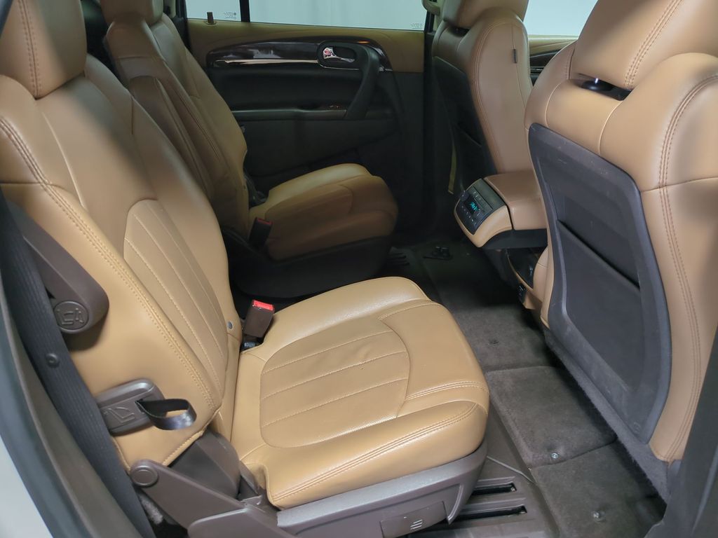 2015 Buick Enclave Premium 25