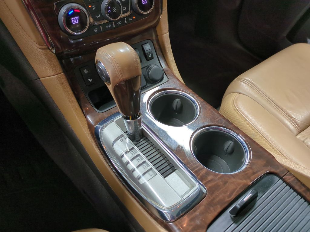 2015 Buick Enclave Premium 31