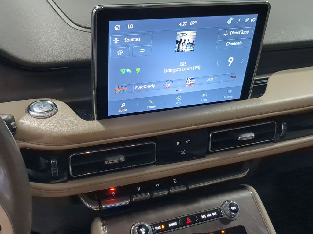 Thumbnail: 2021 Lincoln Aviator - 14