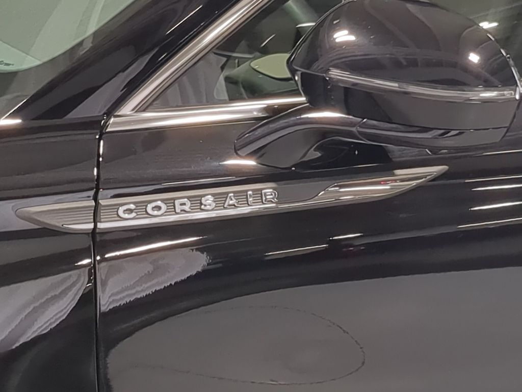 Thumbnail: 2023 Lincoln Corsair - 7