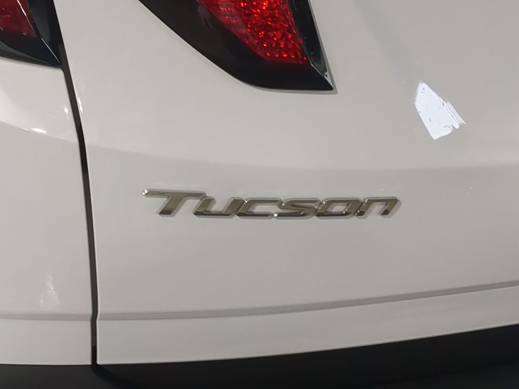 Thumbnail: 2024 Hyundai Tucson - 25