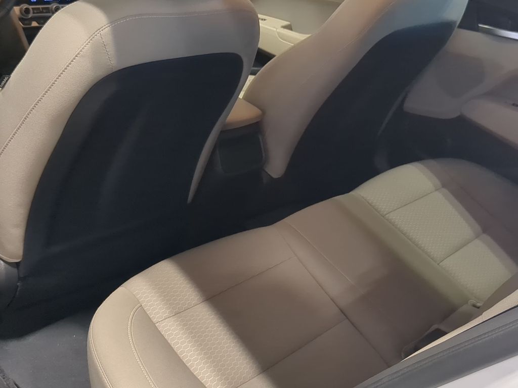 Thumbnail: 2020 Hyundai Elantra - 12