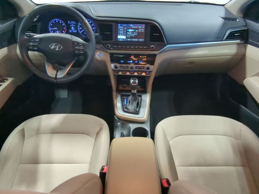 Thumbnail: 2020 Hyundai Elantra - 9