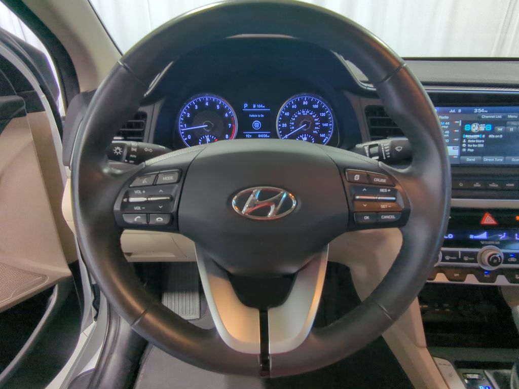 Thumbnail: 2020 Hyundai Elantra - 13