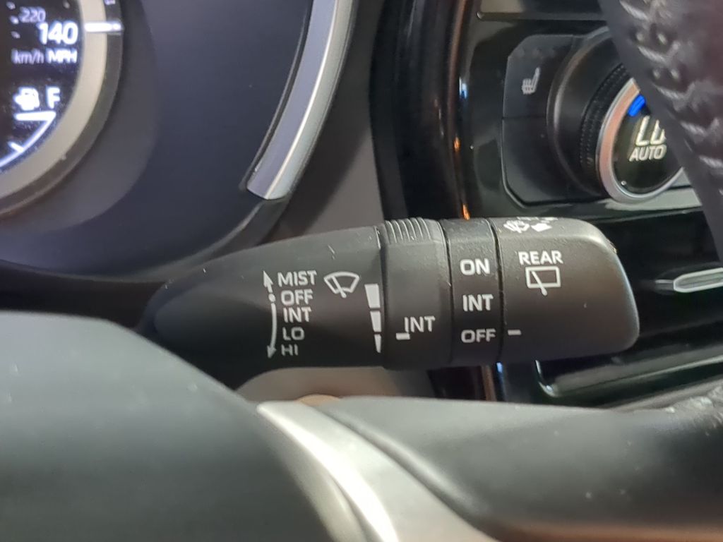 Thumbnail: 2025 Toyota Highlander - 30