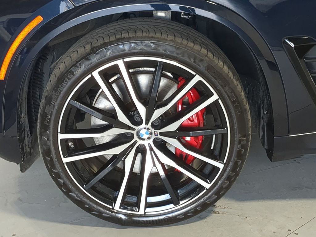 Thumbnail: 2024 BMW X5 - 8