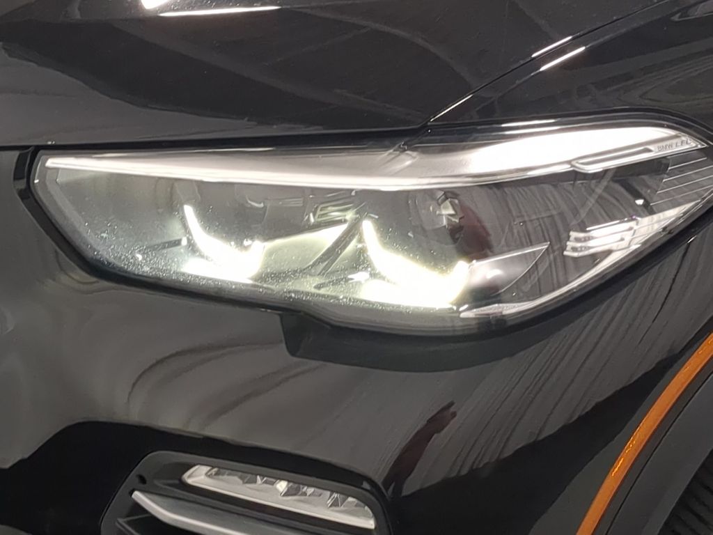 Thumbnail: 2021 BMW X5 - 24