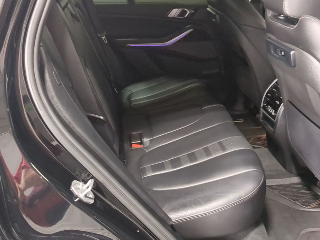 Thumbnail: 2021 BMW X5 - 29