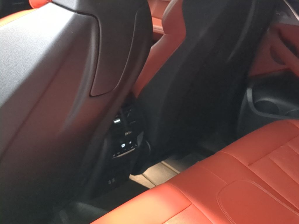 Thumbnail: 2024 BMW X4 - 27