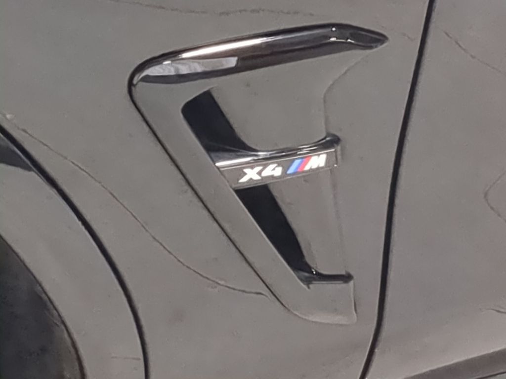 Thumbnail: 2024 BMW X4 - 25