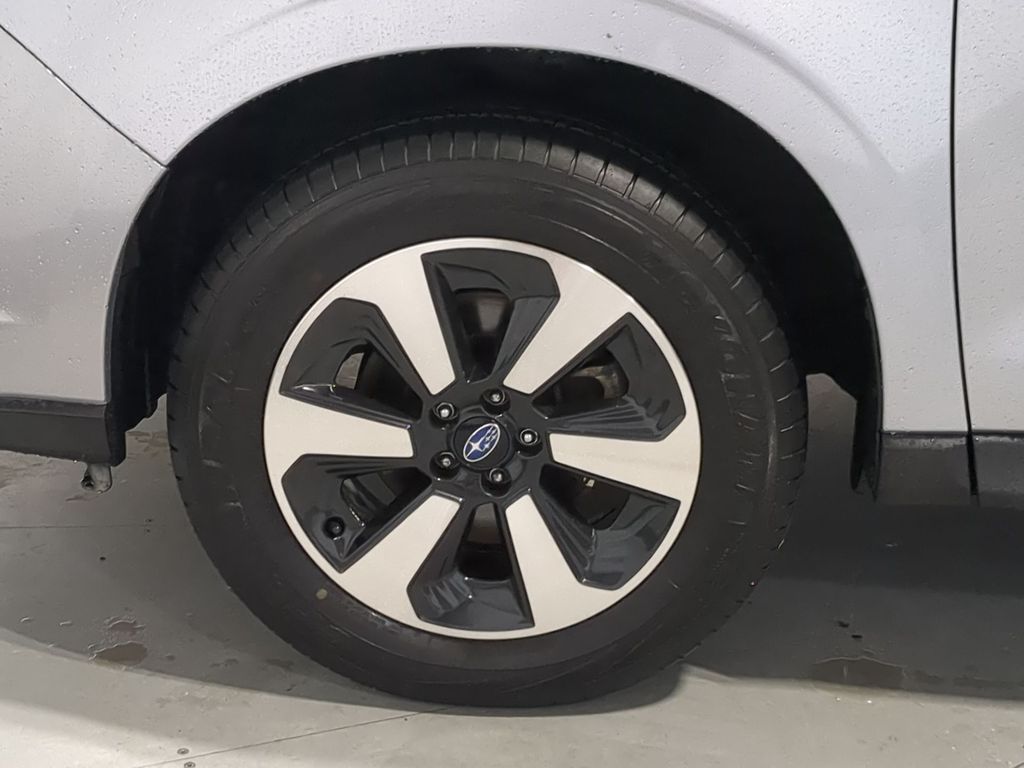 Thumbnail: 2018 Subaru Forester - 8