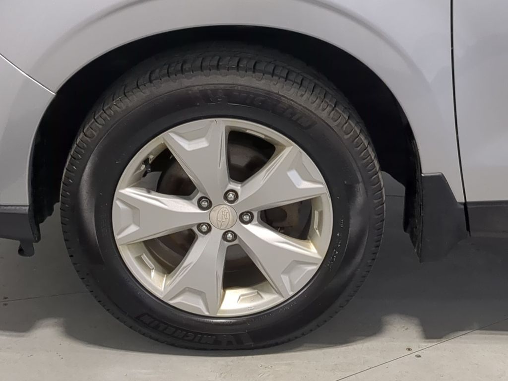 Thumbnail: 2016 Subaru Forester - 8