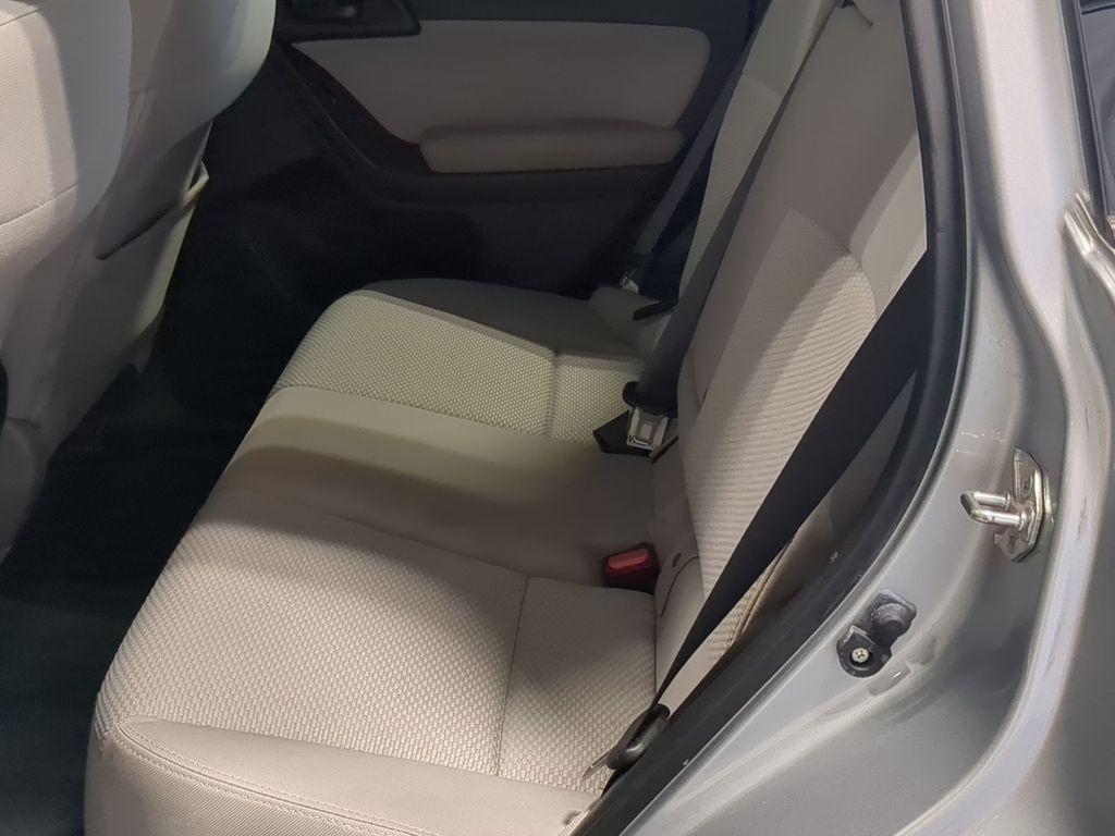 Thumbnail: 2016 Subaru Forester - 27