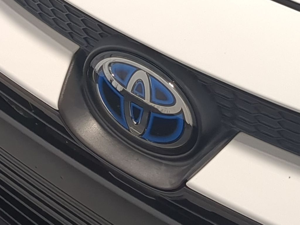 Thumbnail: 2023 Toyota Corolla - 7