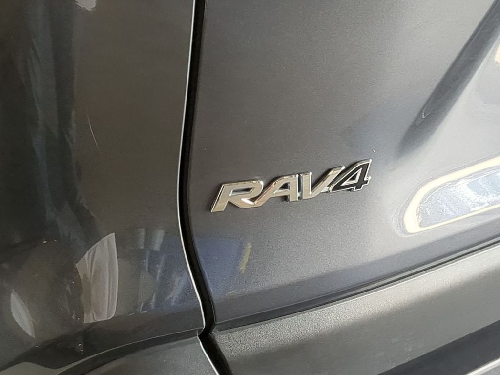 Thumbnail: 2024 Toyota RAV4 - 25