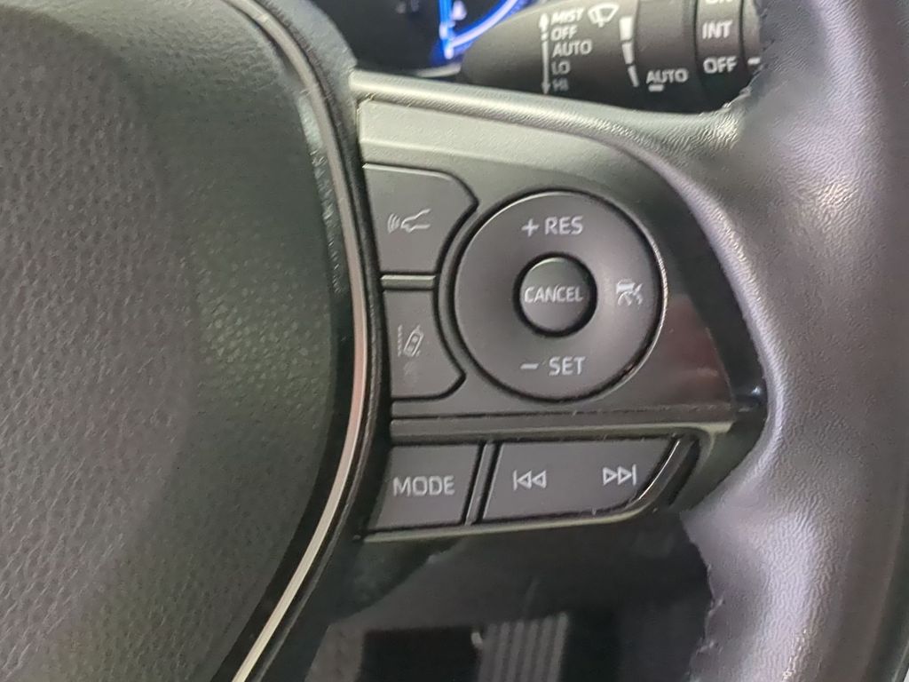 Thumbnail: 2024 Toyota RAV4 - 30