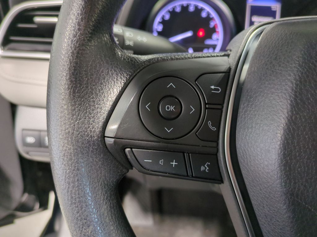 Thumbnail: 2018 Toyota Camry - 28