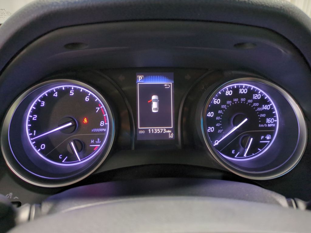 Thumbnail: 2018 Toyota Camry - 16