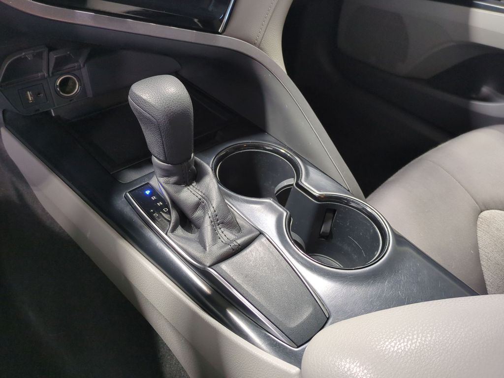 Thumbnail: 2018 Toyota Camry - 35