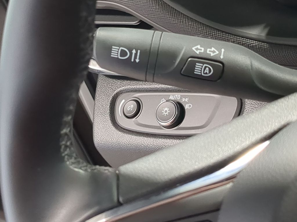 Thumbnail: 2025 Buick Envista - 14