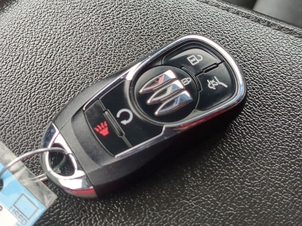 Thumbnail: 2025 Buick Envista - 31