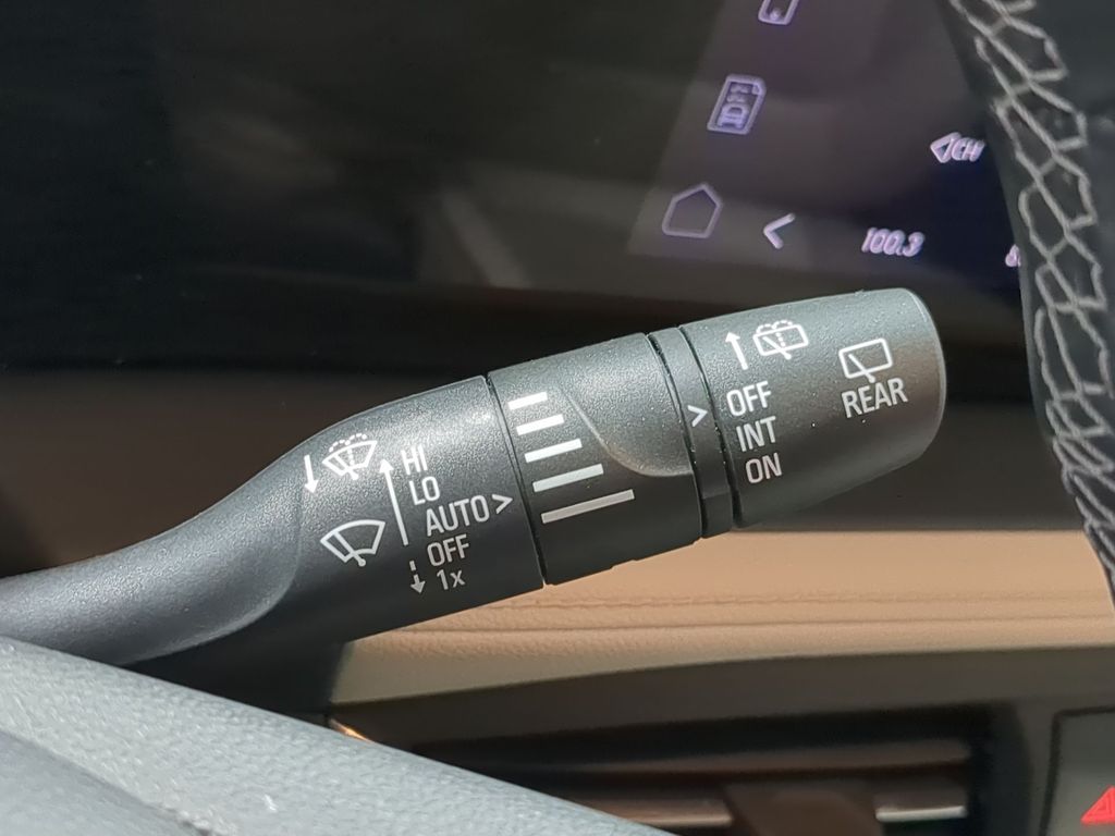 Thumbnail: 2024 Buick Encore GX - 31