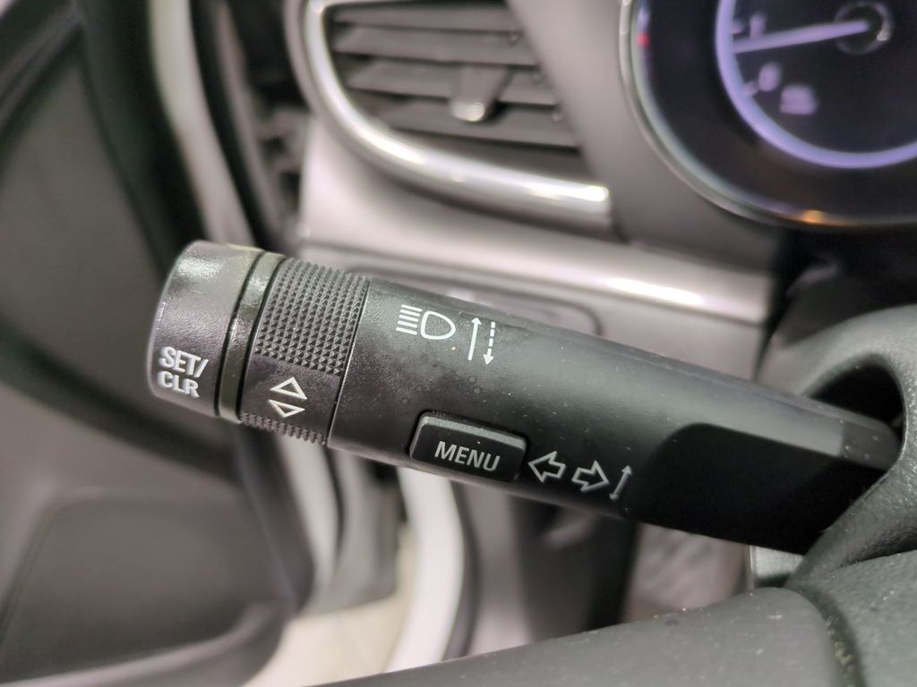 Thumbnail: 2018 Buick Encore - 33