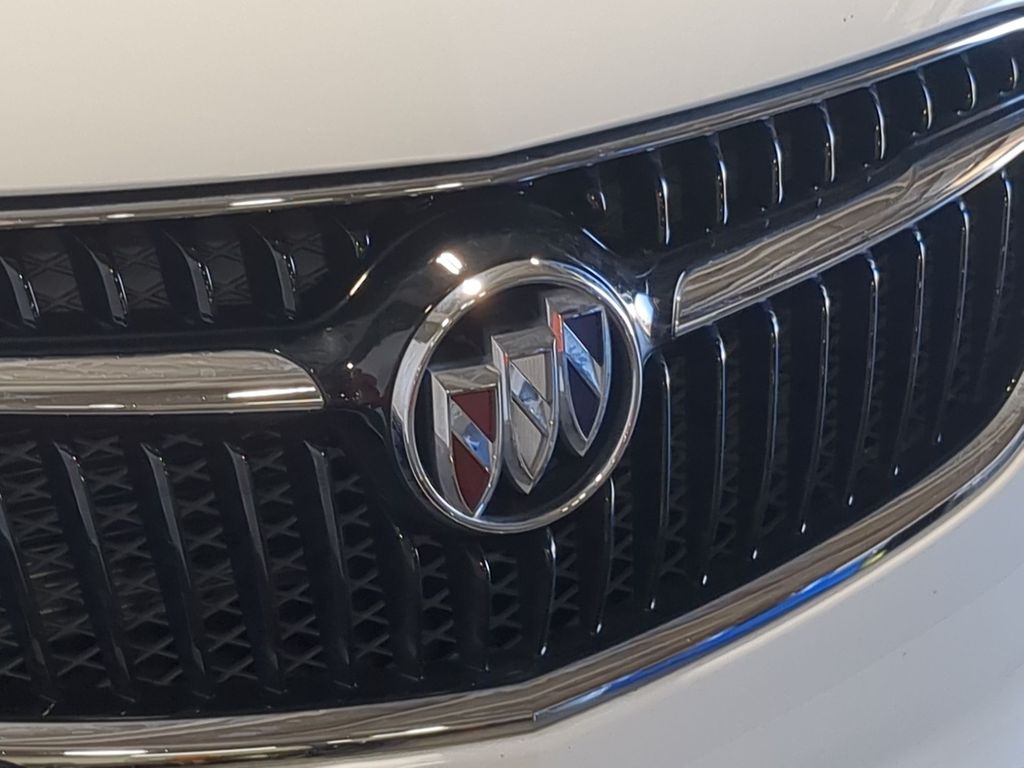 Thumbnail: 2022 Buick Encore - 7