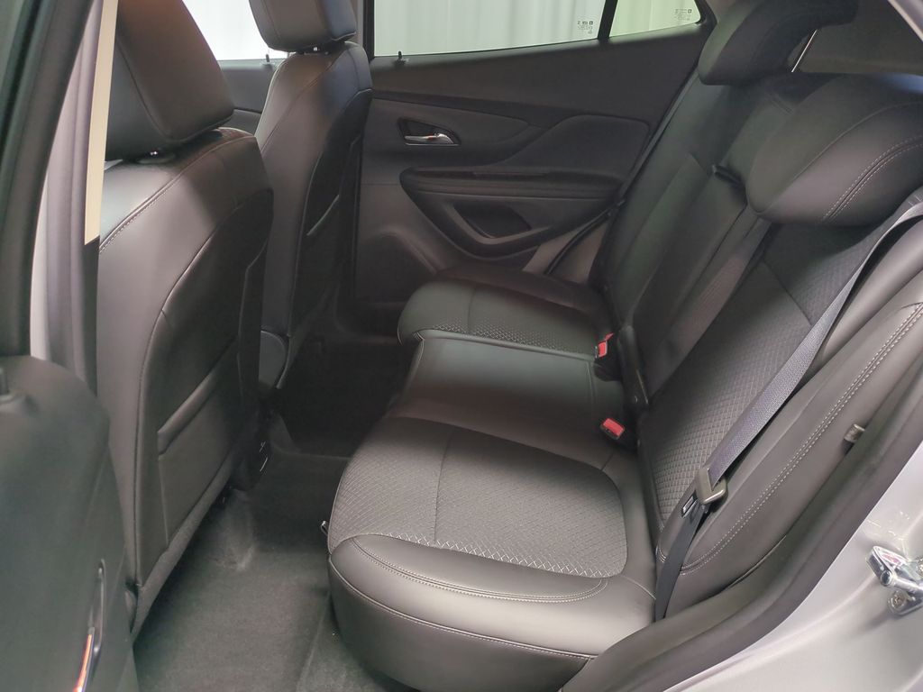 2022 Buick Encore Preferred 24