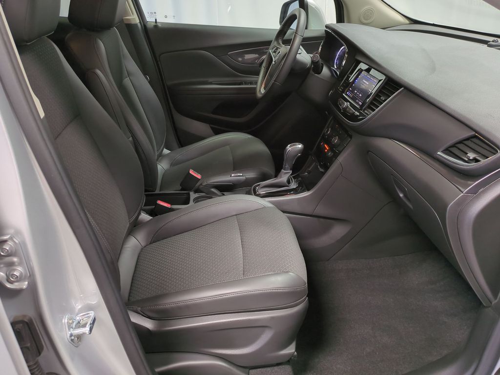 2022 Buick Encore Preferred 11