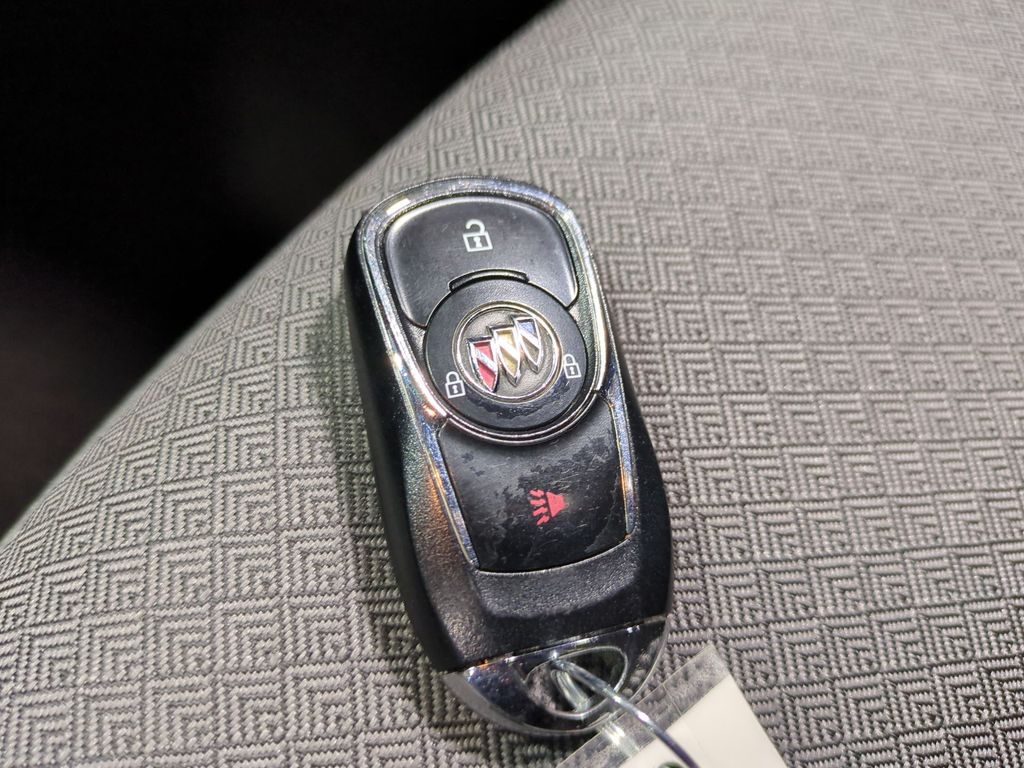 Thumbnail: 2023 Buick Encore GX - 18