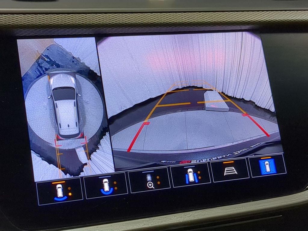 Thumbnail: 2023 Buick Encore GX - 32