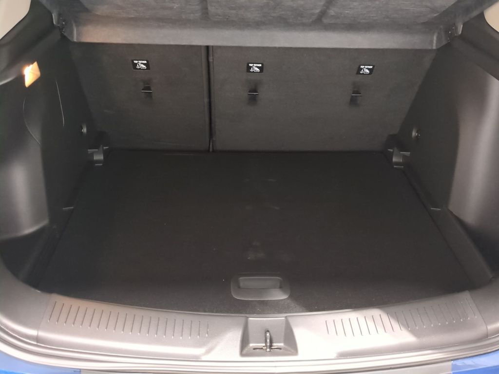 Thumbnail: 2023 Buick Encore GX - 17