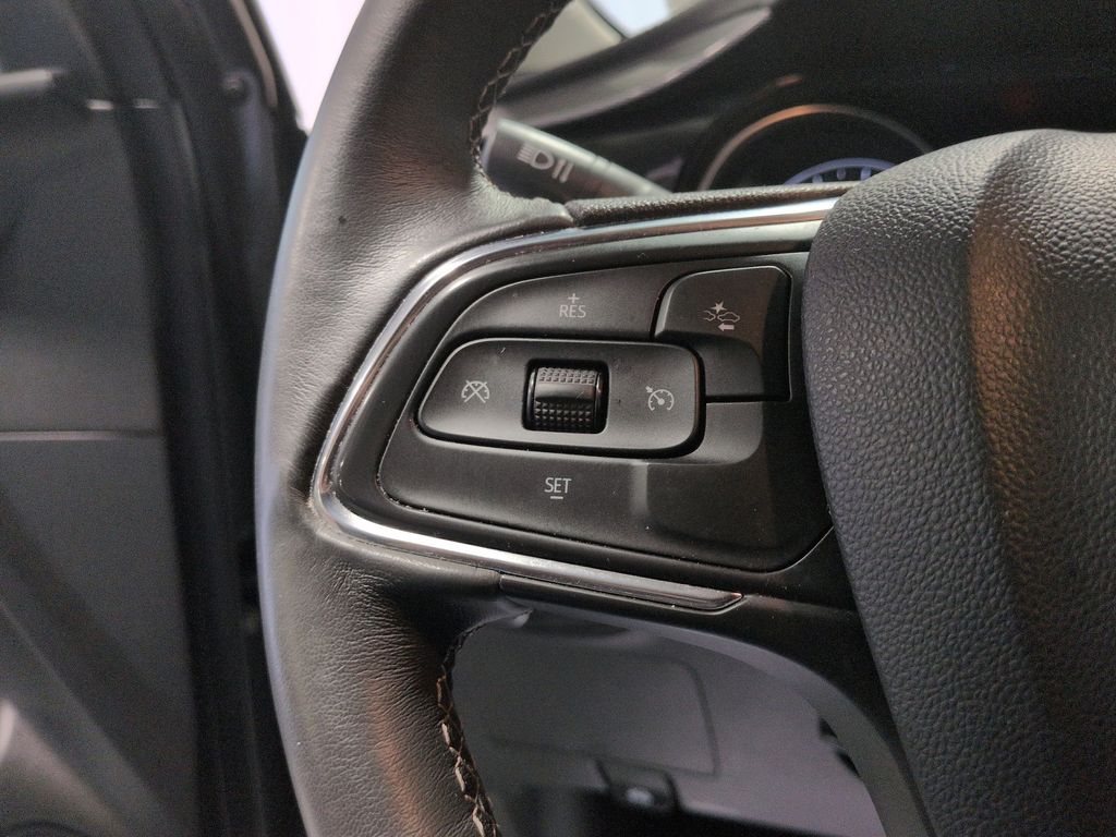 Thumbnail: 2023 Buick Encore GX - 30