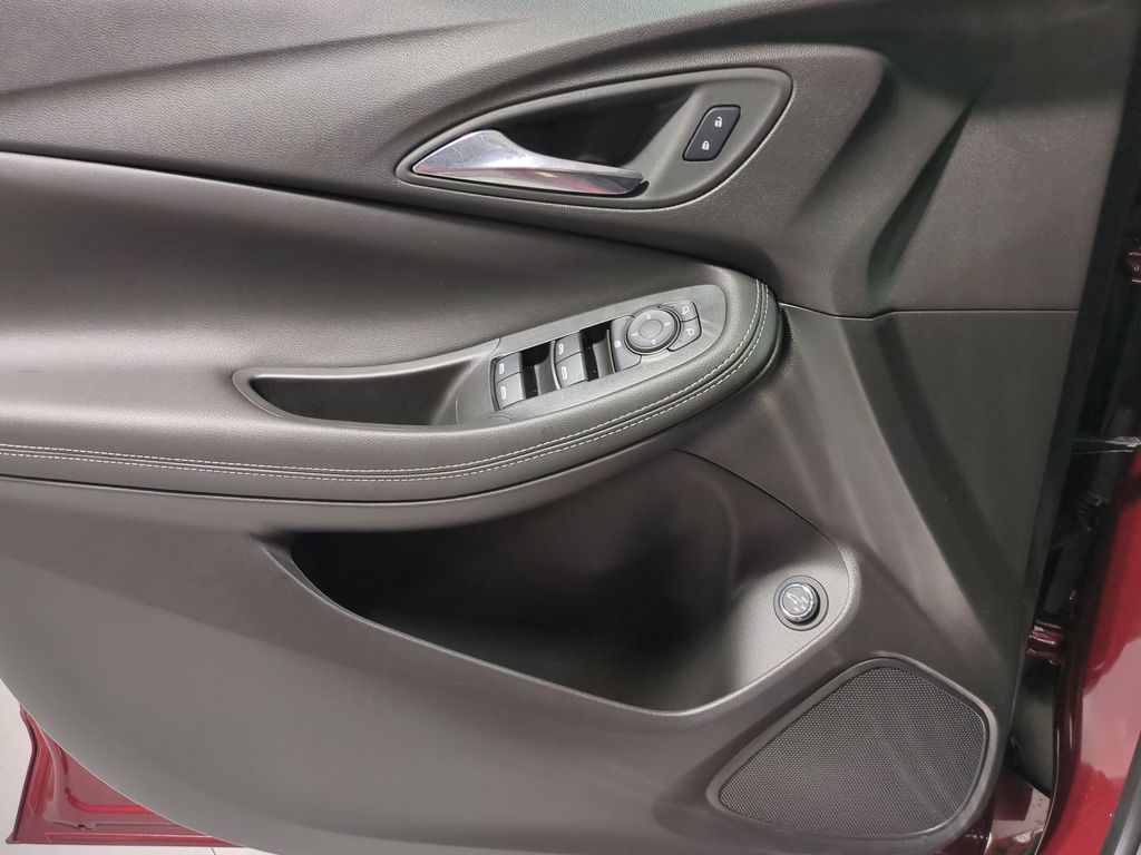 Thumbnail: 2023 Buick Encore GX - 33