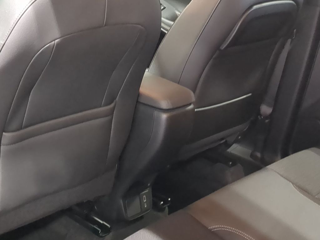 Thumbnail: 2020 Buick Encore GX - 12