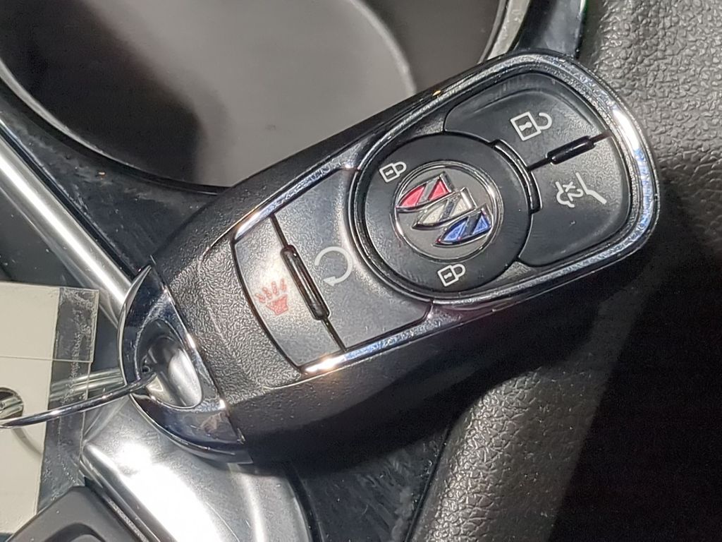 Thumbnail: 2020 Buick Encore GX - 18
